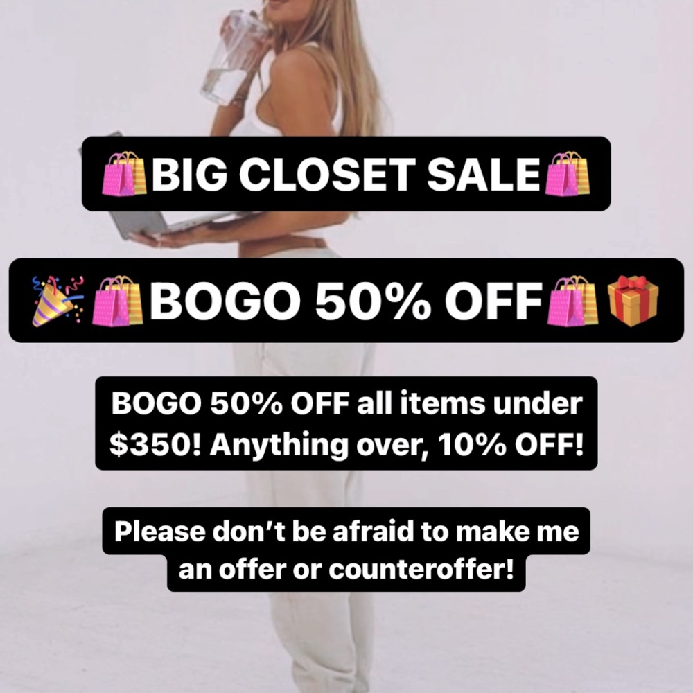 🎁BOGO 50% OFF ENTIRE CLOSET🎁